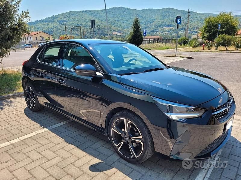 Usata Opel Corsa Elegance 75 CV (55 kW) 2021 Nero Berlina