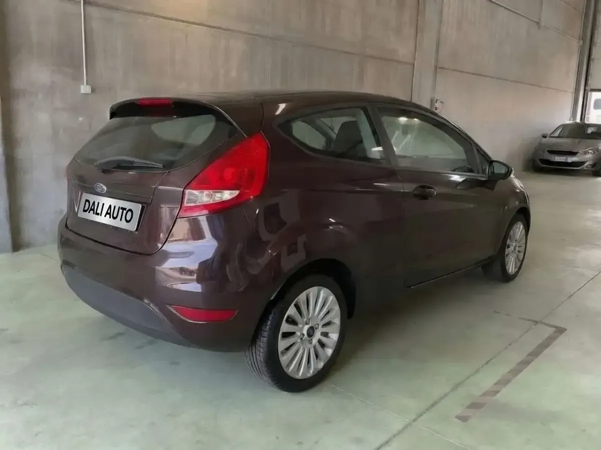 Usata Ford Fiesta 82 CV (60 kW) 2009 Other Berlina