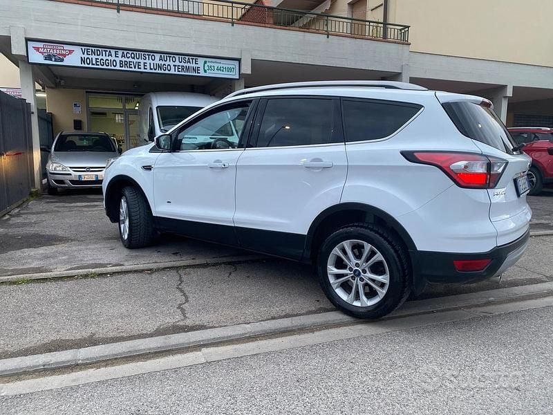 Usata Ford Kuga ST 150 CV (110 kW) 2017 Bianco SUV