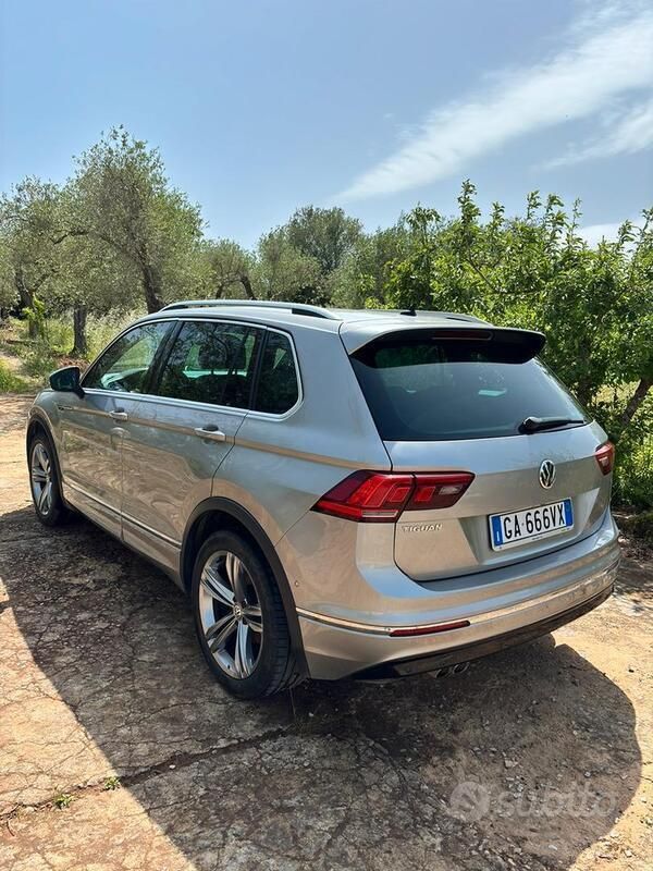 Usata 2020 VW Tiguan R-line SUV | 24.000 € (Buon prezzo) - Immagine 1/4