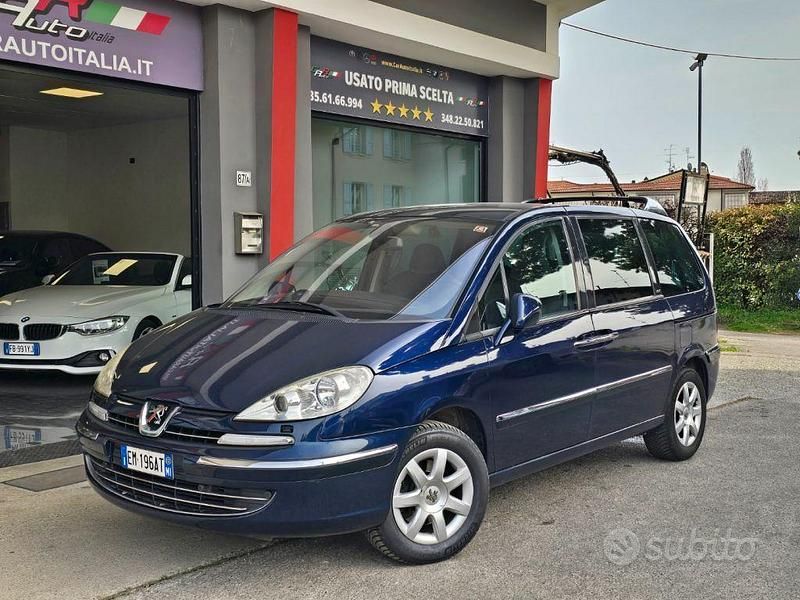 Usata Peugeot 807 163 CV (119 kW) 2012 Blu Monovolume