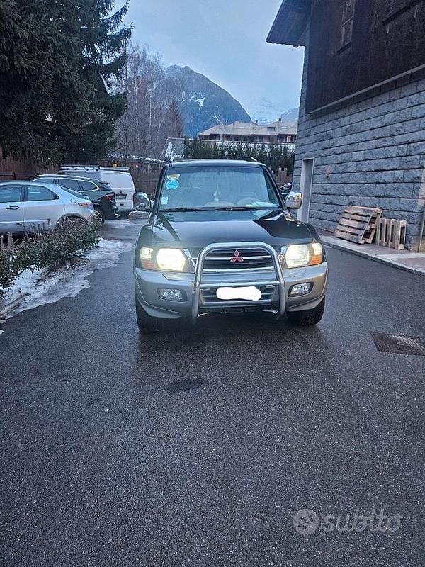 Usata Mitsubishi Pajero 160 CV (117 kW) 2004 SUV