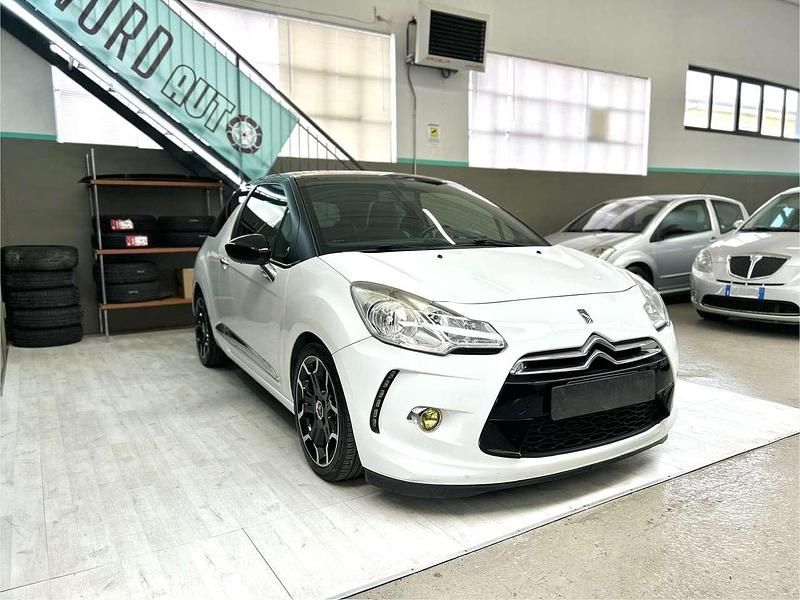 Usata Citroën DS3 Sport Chic 156 CV (114 kW) 2010 Bianco Utilitaria