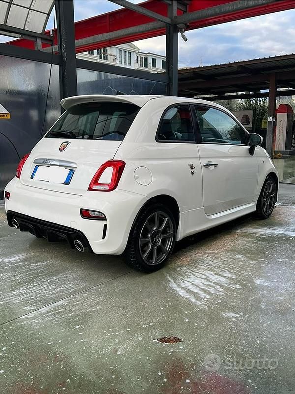 Usata Abarth 595 144 CV (105 kW) 2021 Berlina