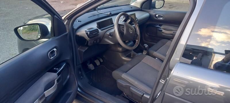 Usata Citroën C4 Cactus 99 CV (72 kW) 2017 Grigio Utilitaria