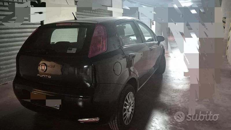 Usata Fiat Punto 2017 Blu Utilitaria