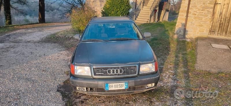 Usata 1994 Audi 100 Station wagon | 2000 € - Immagine 1/4