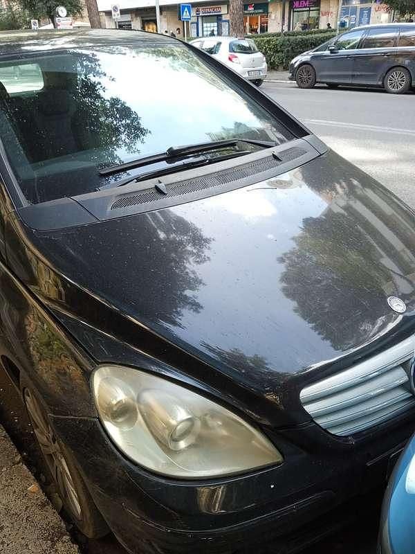 Usata Mercedes B180 109 CV (80 kW) 2008 Nero Monovolume