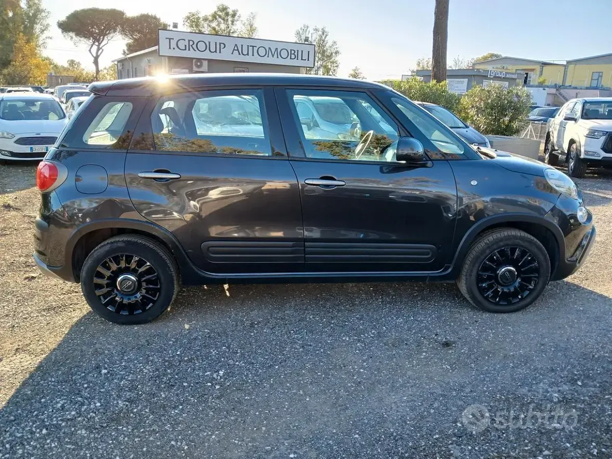 Usata Fiat 500L Cross 95 CV (69 kW) 2022 Nero Monovolume