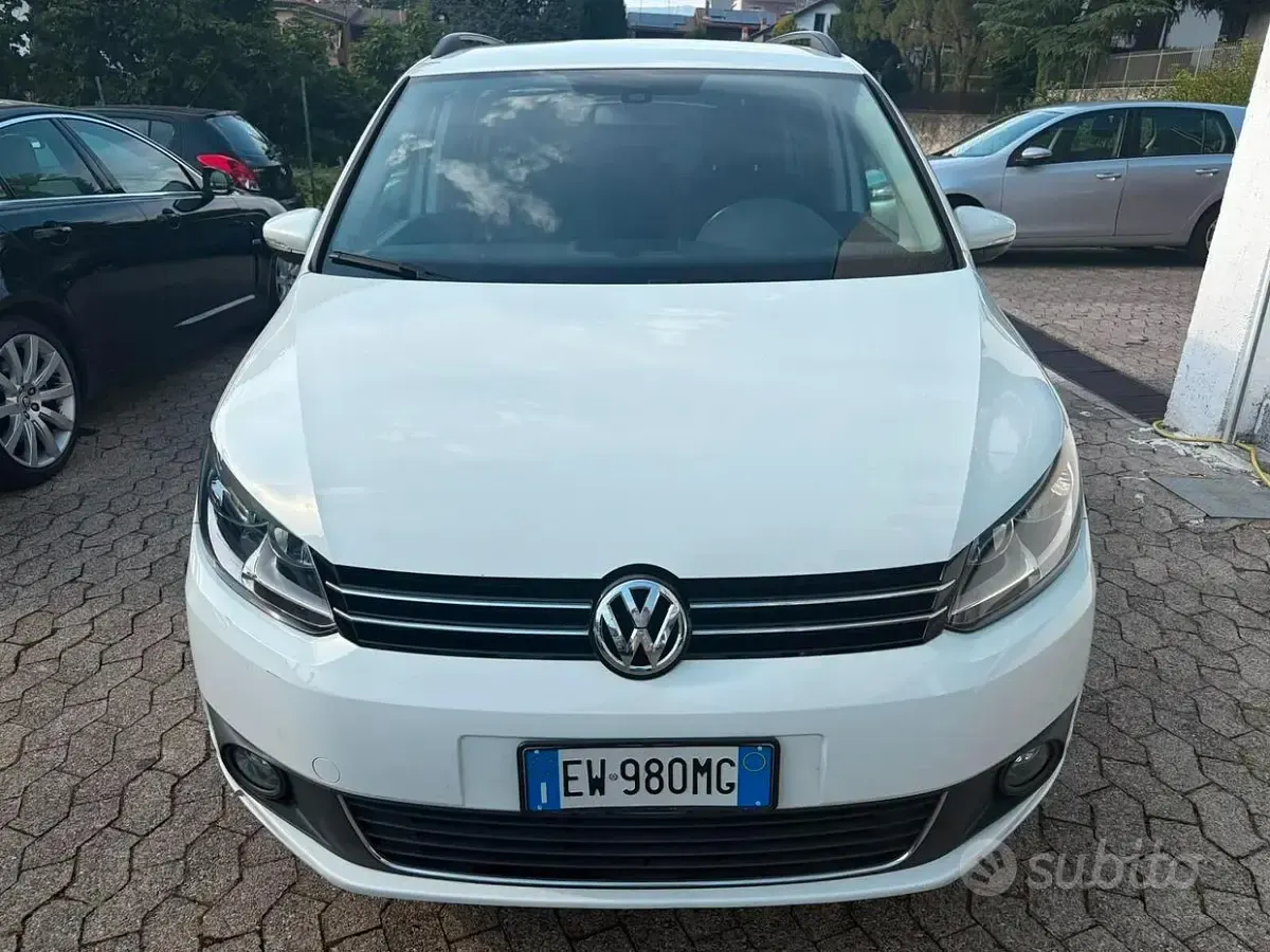Usata VW Touran Comfortline 150 CV (110 kW) 2015 Bianco Monovolume