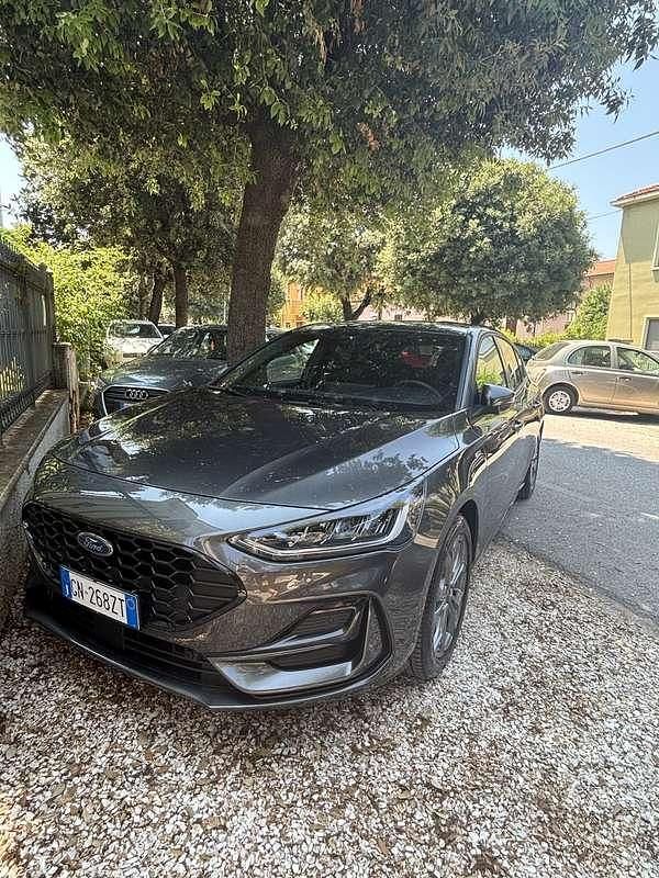 Usata 2023 Ford Focus Active | 17.900 € (Super prezzo) - Immagine 1/3