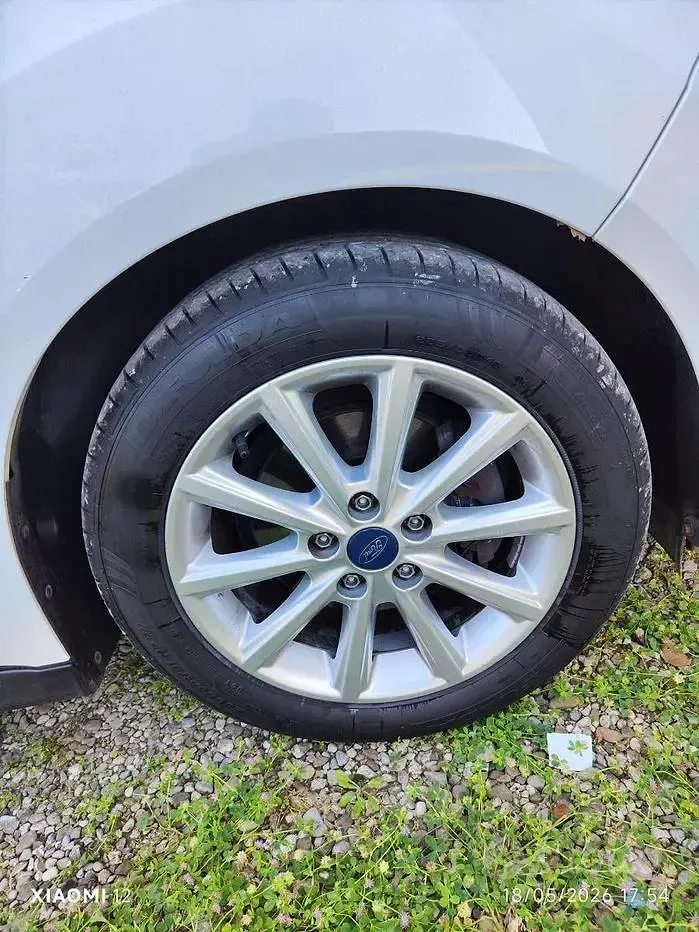 Usata Ford C-MAX Titanium 120 CV (88 kW) 2018 Bianco Monovolume