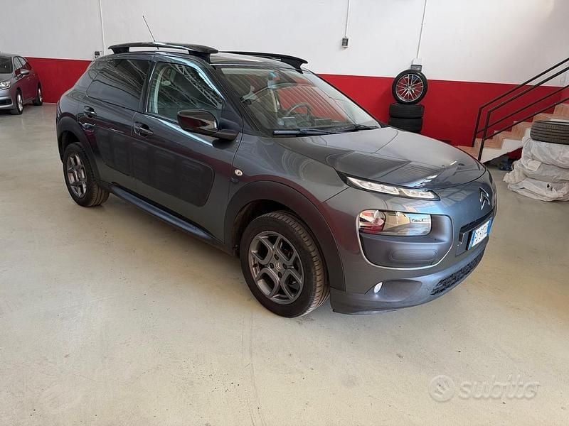 Usata Citroën C4 Cactus PureTech 81 CV (59 kW) 2016 Nero Utilitaria