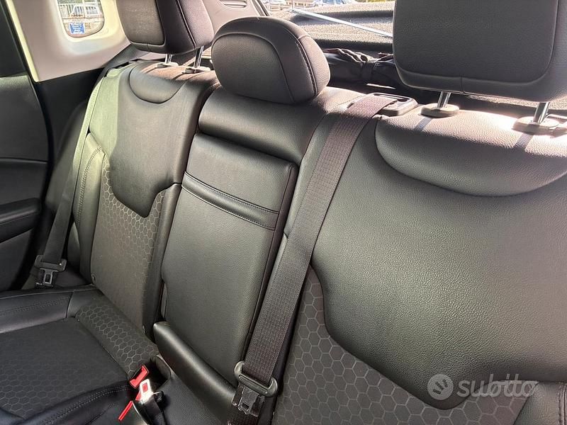 Usata Jeep Compass Night Eagle 140 CV (102 kW) 2019 Grigio SUV