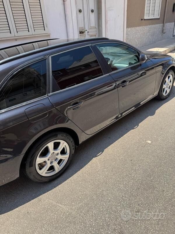 Usata Audi A4 120 CV (88 kW) 2008 Nero Station wagon