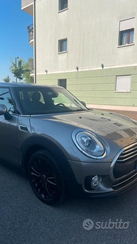 Usata Mini Clubman 90 CV (66 kW) 2018 Grigio Station wagon