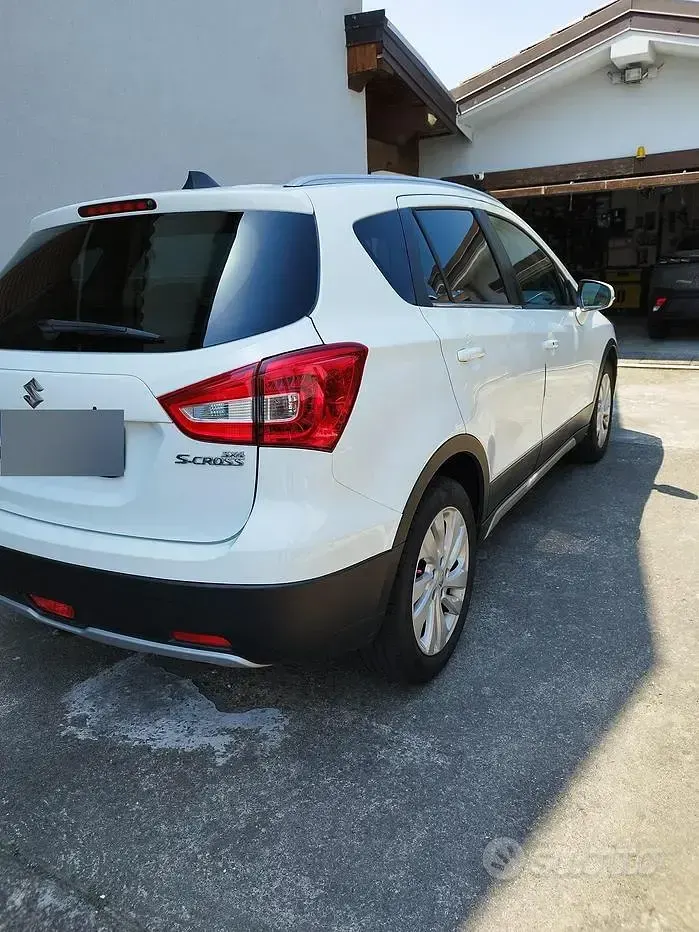 Usata Suzuki SX4 Cool 111 CV (81 kW) 2018 Bianco Monovolume