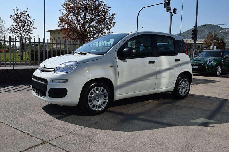 Nuova Fiat Panda Icon 65 CV (47 kW) 2026 Bianco gelato Utilitaria