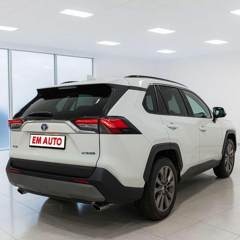 Usata Toyota RAV4 Hybrid 178 CV (130 kW) 2021 Bianco SUV