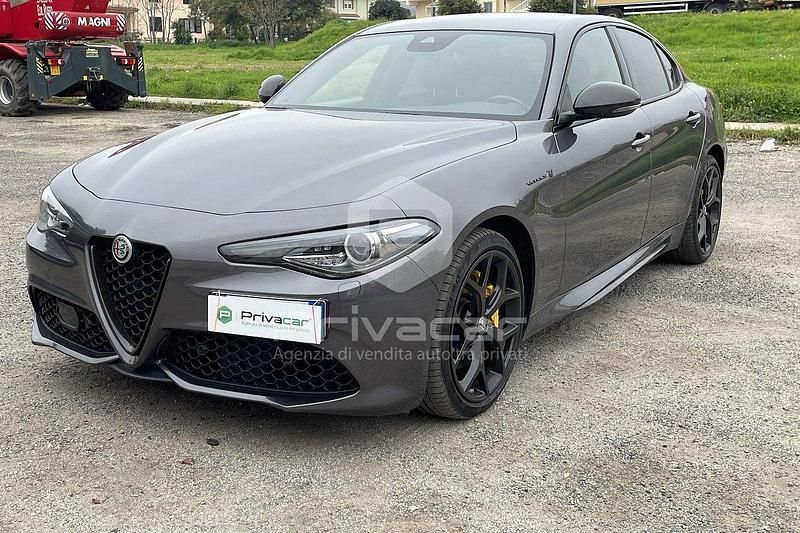 Grigio Usata 2021 Alfa Romeo Giulia Ti Tre volumi | 35.500 € (Molto cara) - Immagine 1/4