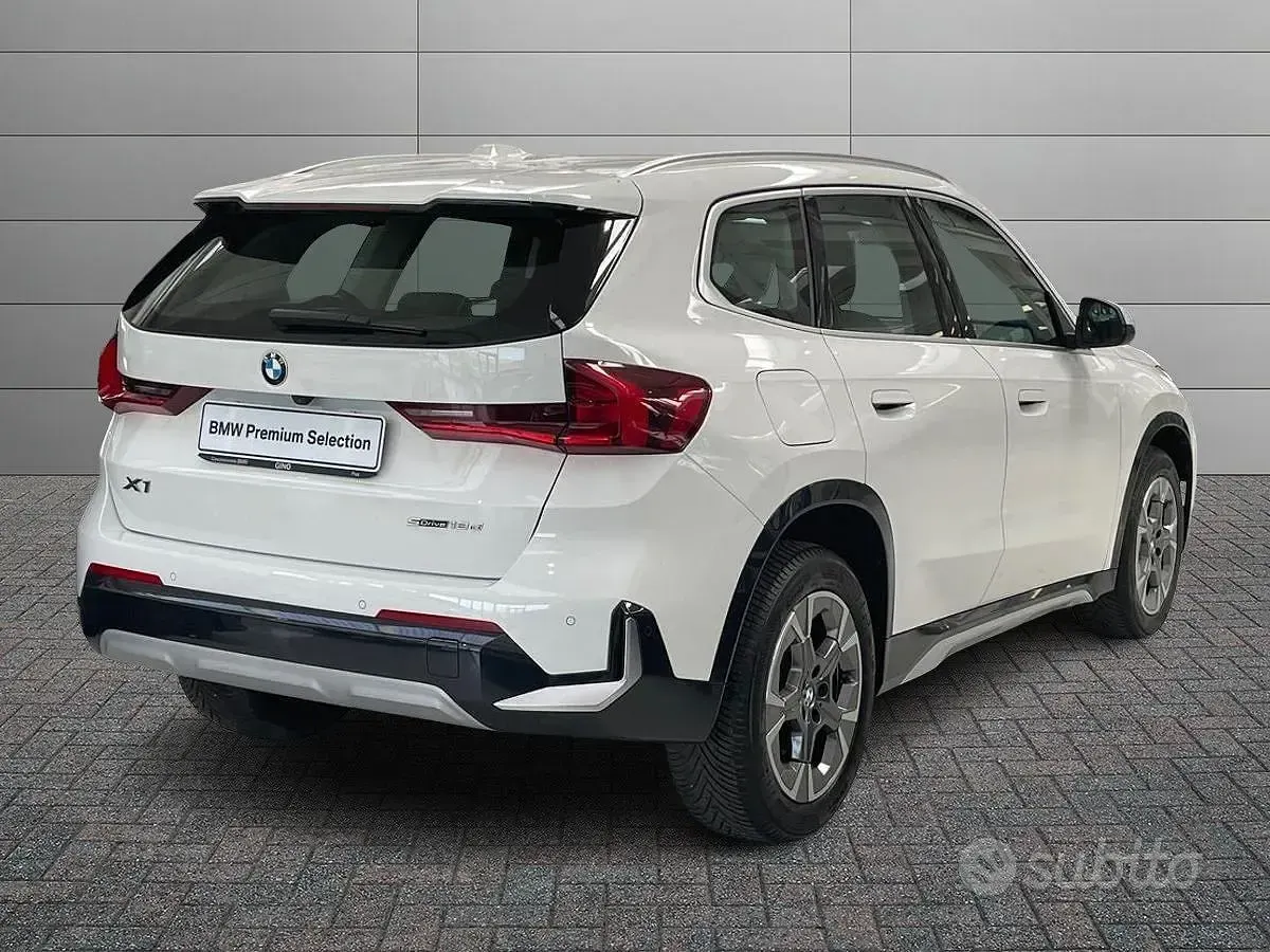 Usado BMW X1 xLine 150 HP (110 kW) 2023 Branco SUV