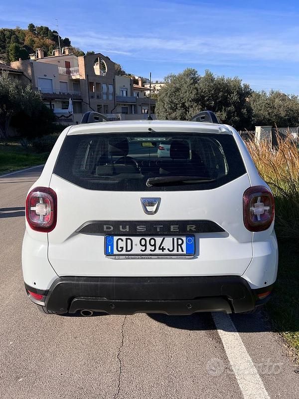 Usata Dacia Duster 100 CV (73 kW) 2021 Bianco SUV
