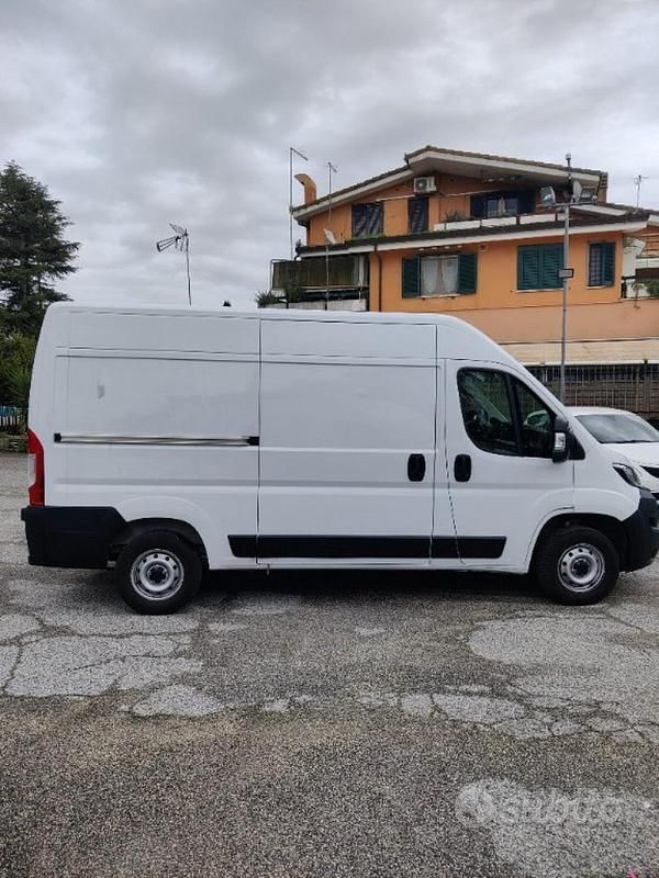 Usata Fiat Ducato 140 CV (102 kW) 2023 Bianco Furgone