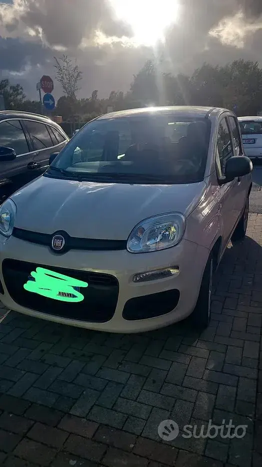 Usata Fiat Panda 85 CV (62 kW) 2015 Utilitaria