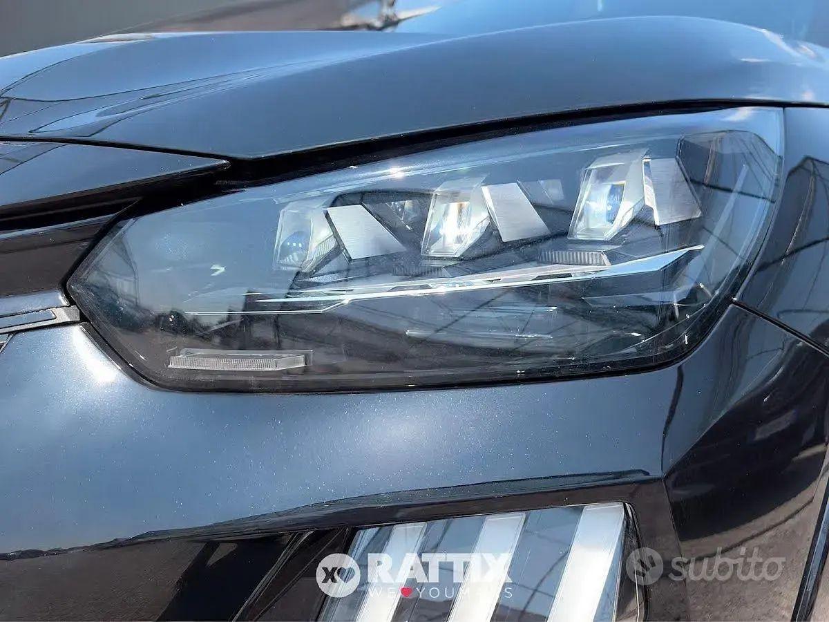Usata Peugeot 208 GT 101 CV (74 kW) 2025 Nero perla Utilitaria