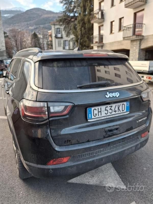 Usata Jeep Compass 131 CV (96 kW) 2022 Nero SUV