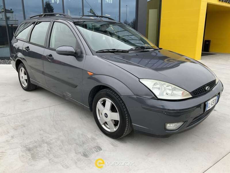 Grigio Usata 2004 Ford Focus Zetec Station wagon | 450 € (Buon prezzo) - Immagine 1/4