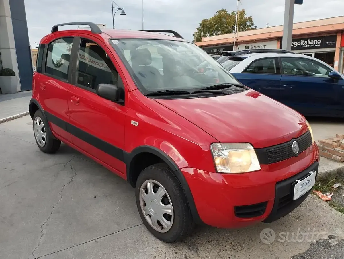 Usado Fiat Panda 4x4 Climbing 60 HP (44 kW) 2009 Vermelho Citadino