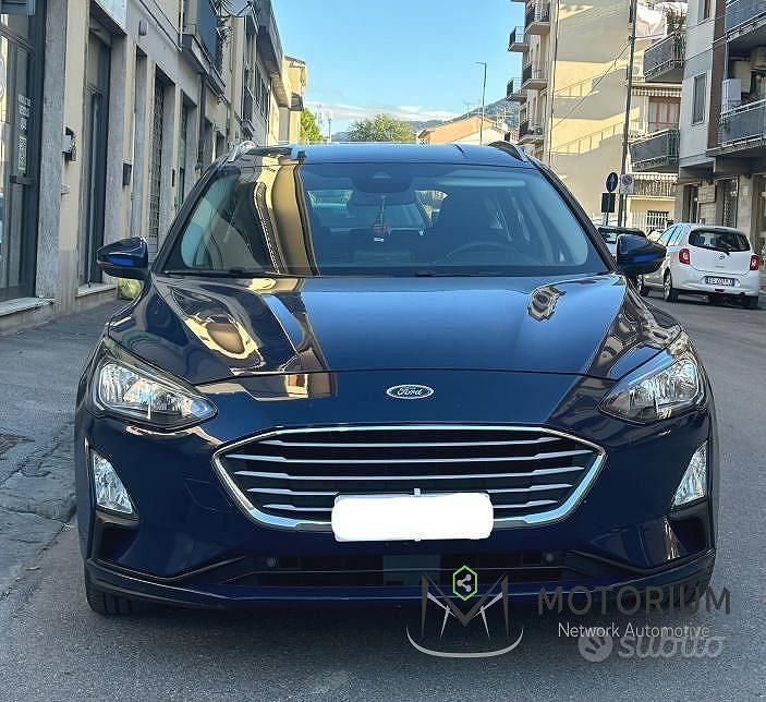 Usata Ford Focus Business Edition 120 CV (88 kW) 2019 Blu Station wagon