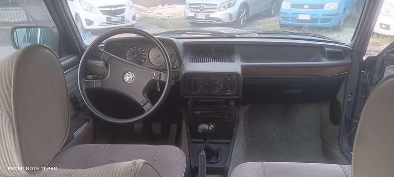 Usata BMW 518 90 CV (66 kW) 1981 Blu/azzurro Berlina