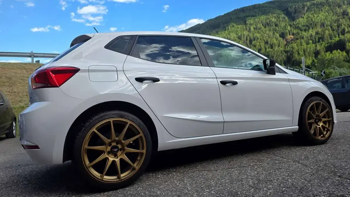 Usata Seat Ibiza 90 CV (66 kW) 2020 Bianco Utilitaria