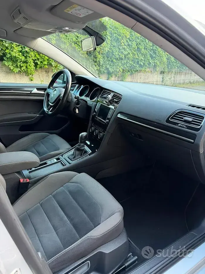 Usata VW Golf VII 110 CV (80 kW) 2016 Grigio Berlina