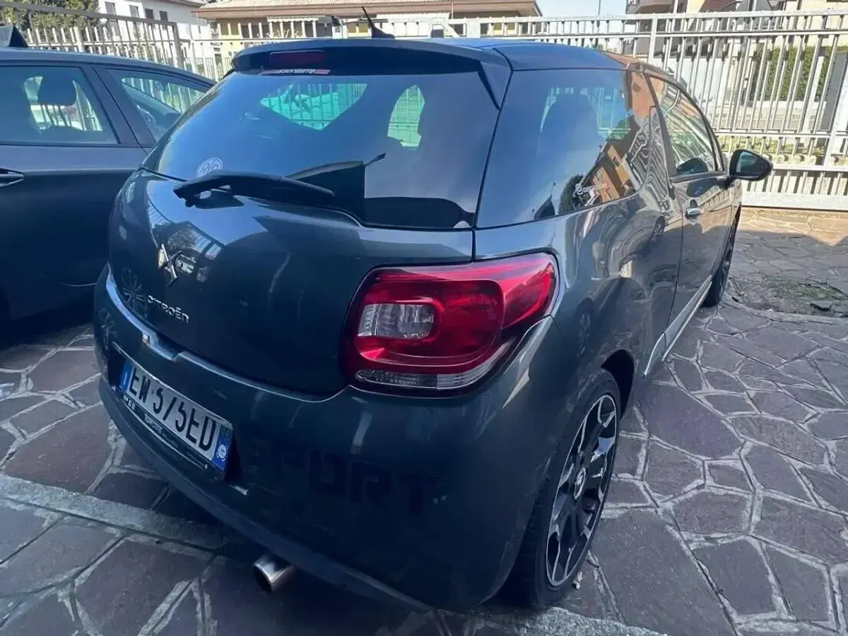 Usata Citroën DS3 Chic 82 CV (60 kW) 2014 Other Berlina