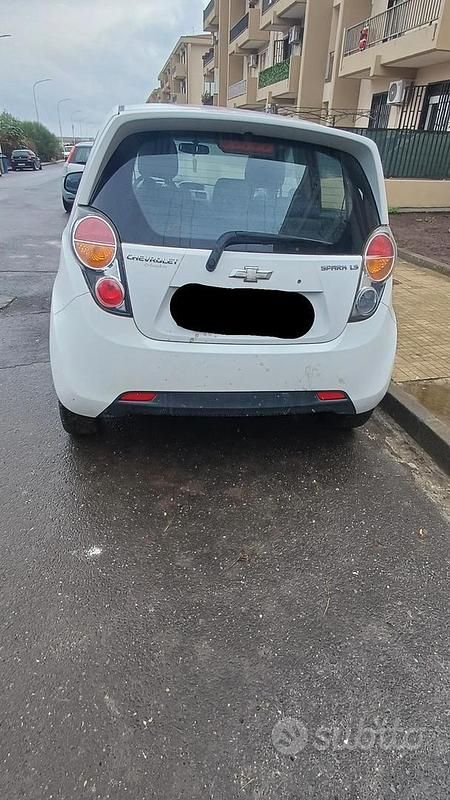 Usata 2012 Chevrolet Spark Due volumi | 700 € - Immagine 1/4
