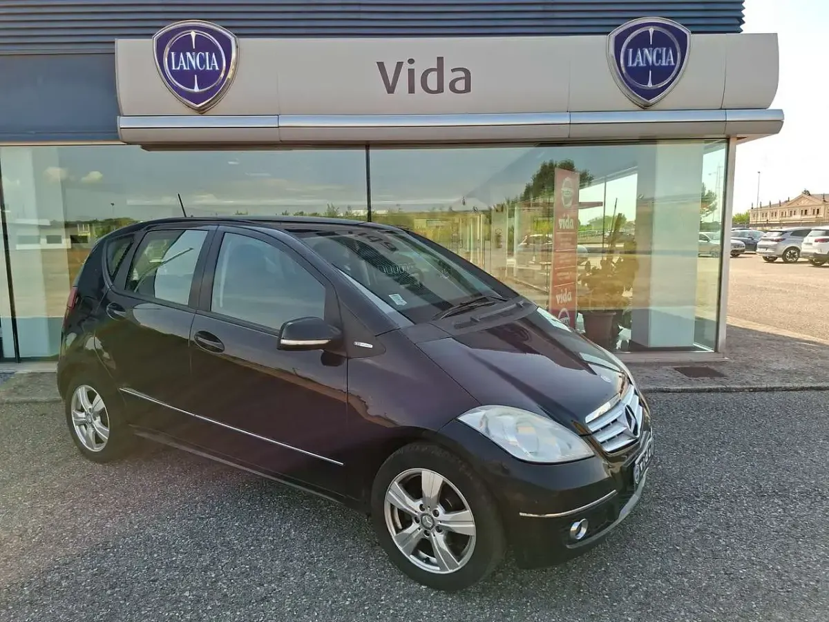 Usata Mercedes A160 Elegance 95 CV (69 kW) 2010 Nero Berlina