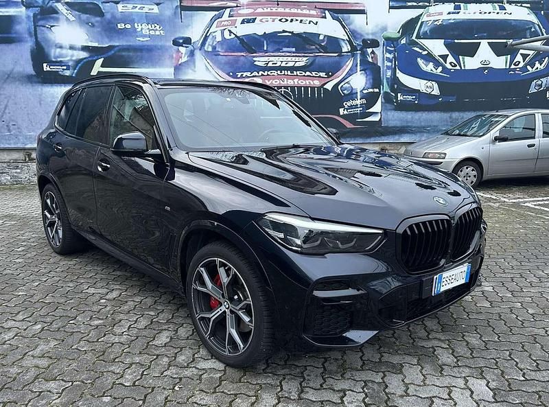 Usata BMW X5 M Sport 286 CV (210 kW) 2022 Blu/azzurro SUV