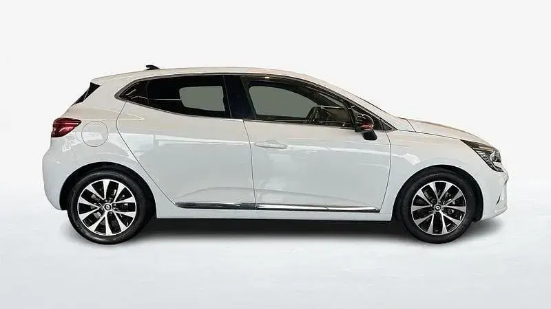 Begagnad Renault Clio V Techno 145 HK (106 kW) 2023 Vit Sedan
