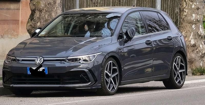 Usata VW Golf VIII Style 150 CV (110 kW) 2020 Berlina