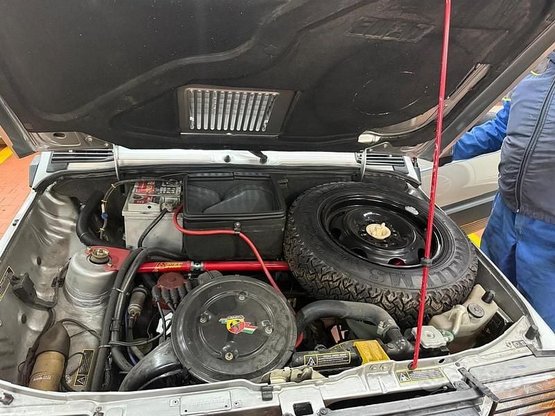 Usata Fiat Panda 4x4 48 CV (35 kW) 1985 Grigio Utilitaria