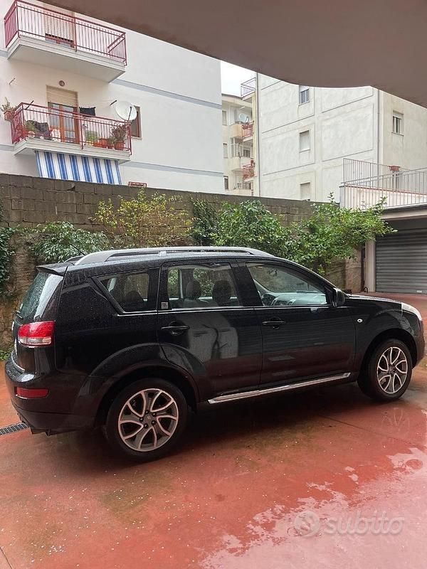 Usata Citroën C-Crosser Seduction 160 CV (117 kW) 2011 Nero SUV