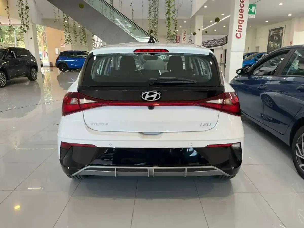 Nuova Hyundai i20 90 CV (66 kW) 2026 Bianco Utilitaria