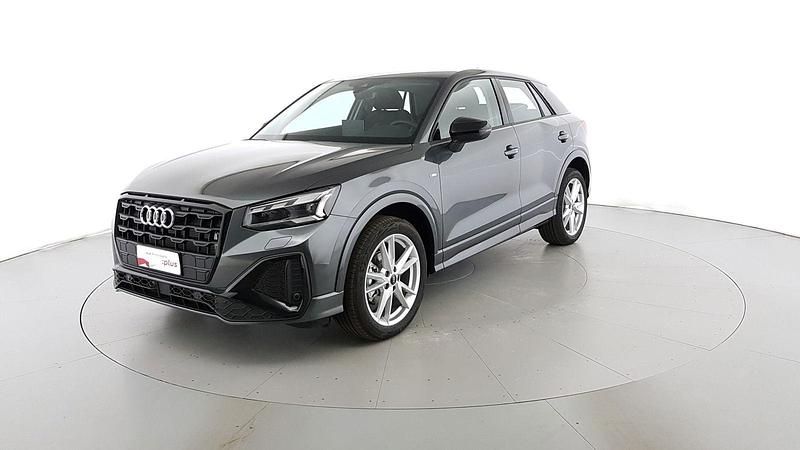 Nuova Audi Q2 S-Line 150 CV (110 kW) 2025 Grigio daytona perlato SUV