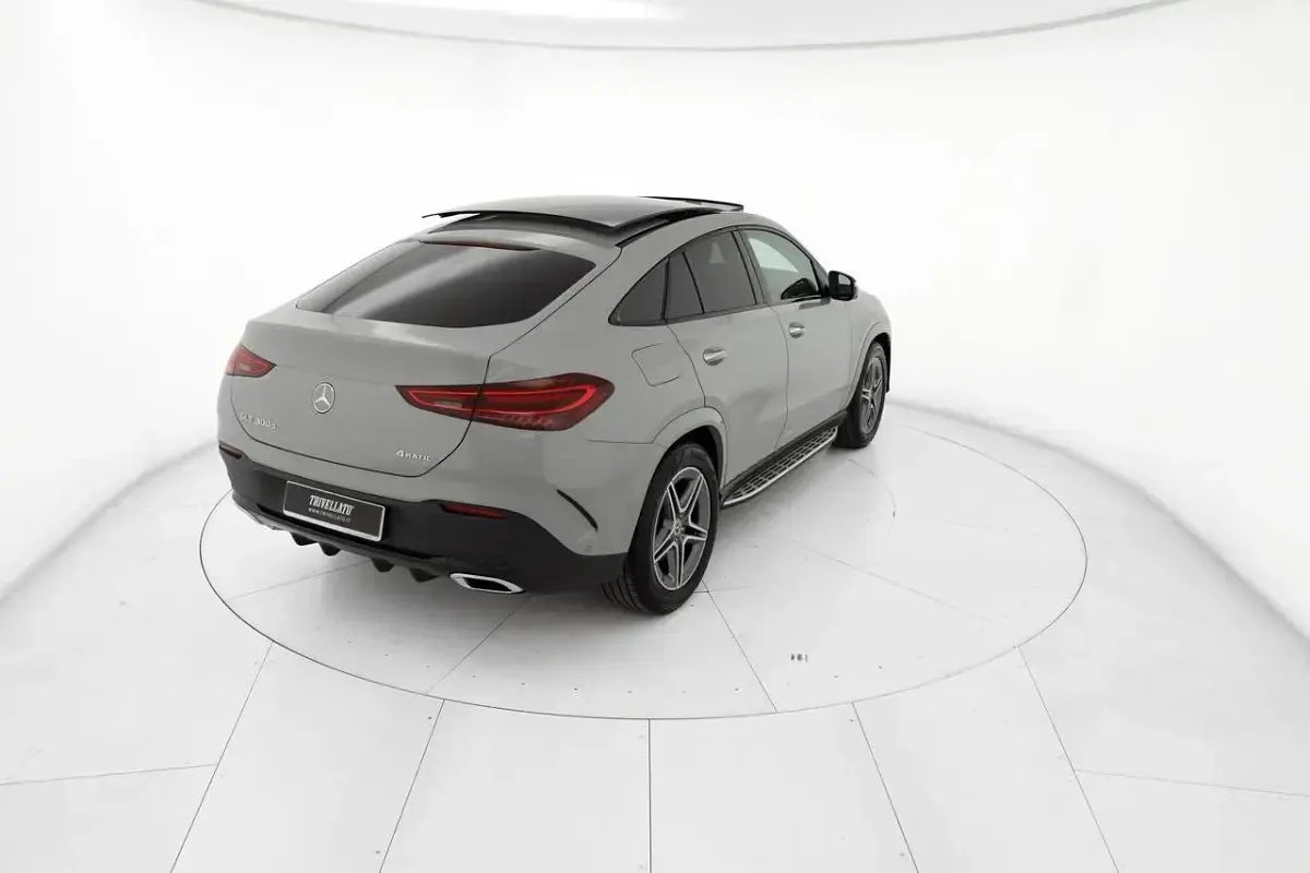 Usata Mercedes GLE300 AMG Line Premium 269 CV (197 kW) 2023 Grigio SUV