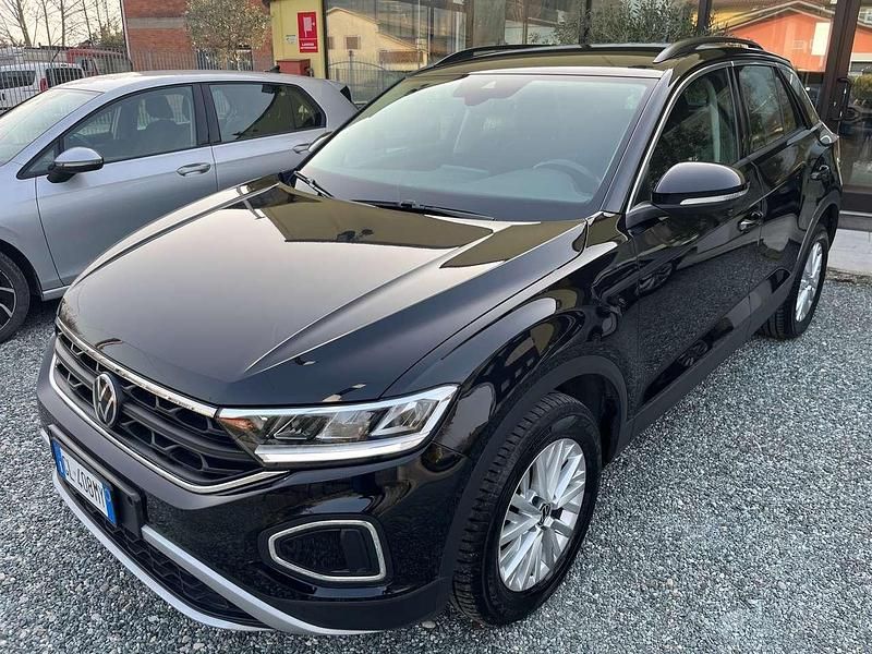 Usata VW T-Roc Life 150 CV (110 kW) 2022 Nero met SUV
