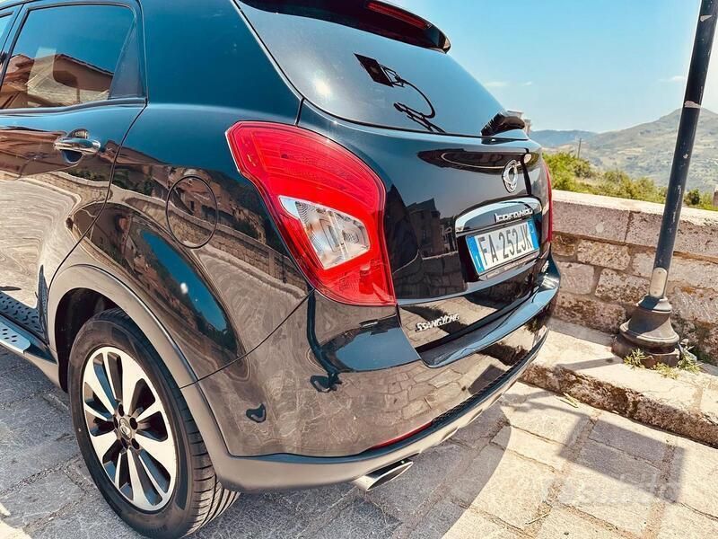 Usata SsangYong Korando 149 CV (109 kW) 2015 Nero SUV