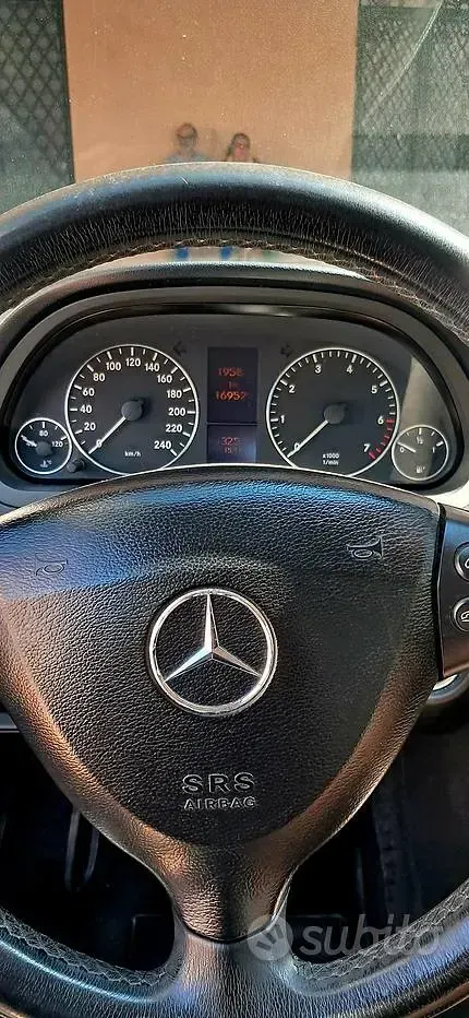 Usata Mercedes A170 116 CV (85 kW) 2009 Nero Berlina